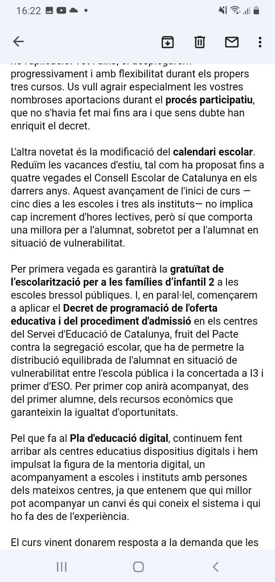 ToniRicoGarcia's tweet photo. A pocs dies d'una vaga que serà massiva el conseller @JosepGCambray fa un ús patèticament propagandístic dels correus del professorat enviant una carta plena de promeses i alguna falsedat. Tenen por, sinó no ho faria. #vagaeducacio @USTEC_Girona @USTECSTEs @InterGironines https://t.co/fvSi2DfzeS