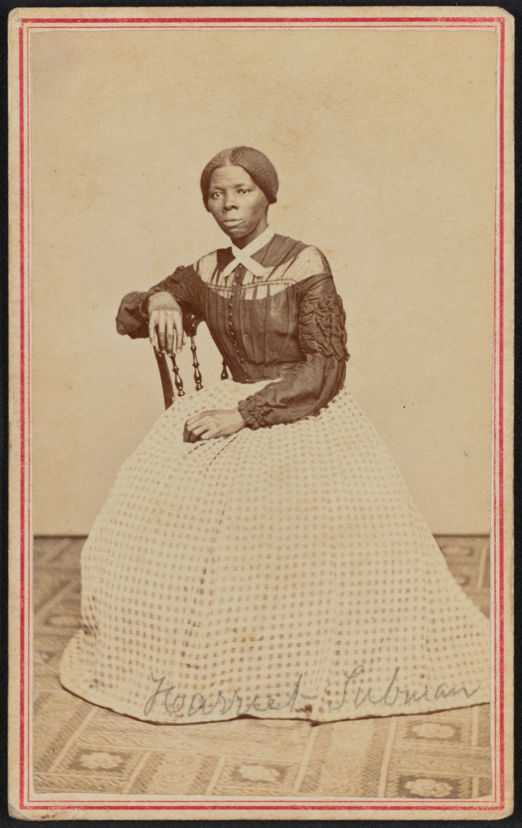 Happy #HarrietTubmanDay ! Today we celebrate the life of Harriet Tubman who passed away #OTD in 1913 in Auburn, New York. #DYK She was born Araminta Ross, but took on her mothers name of Harriet and circa 1844 she married John Tubman. Hence the name Harriet Tubman.