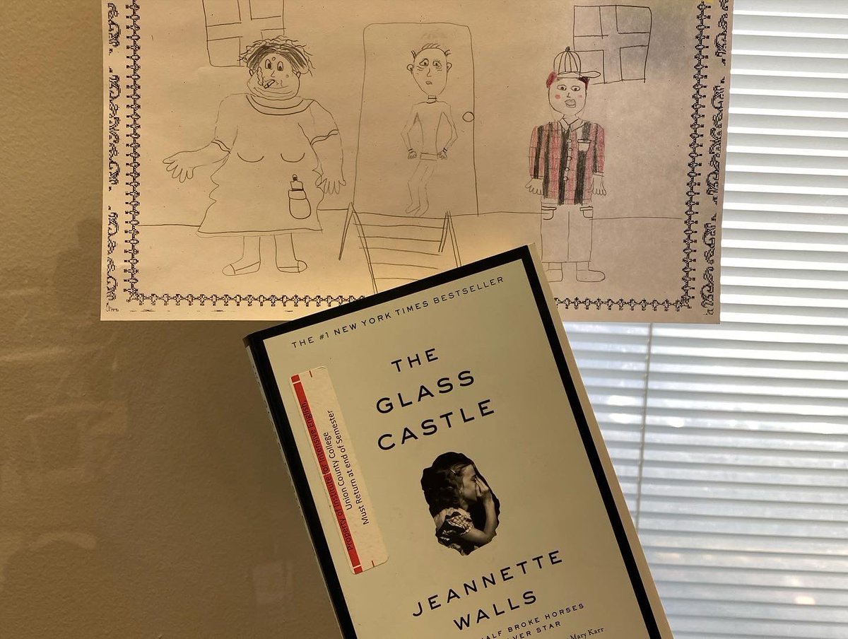 IIE_UCNJ's tweet photo. Check out the work the class ESL 068 is doing with Professor Stavitsky. They are reading the book ‘The Glass Castle.’
#ucciie #intensiveenglish #intensiveenglishcourse #esl #eslstudents https://t.co/sqSib5b7Kg