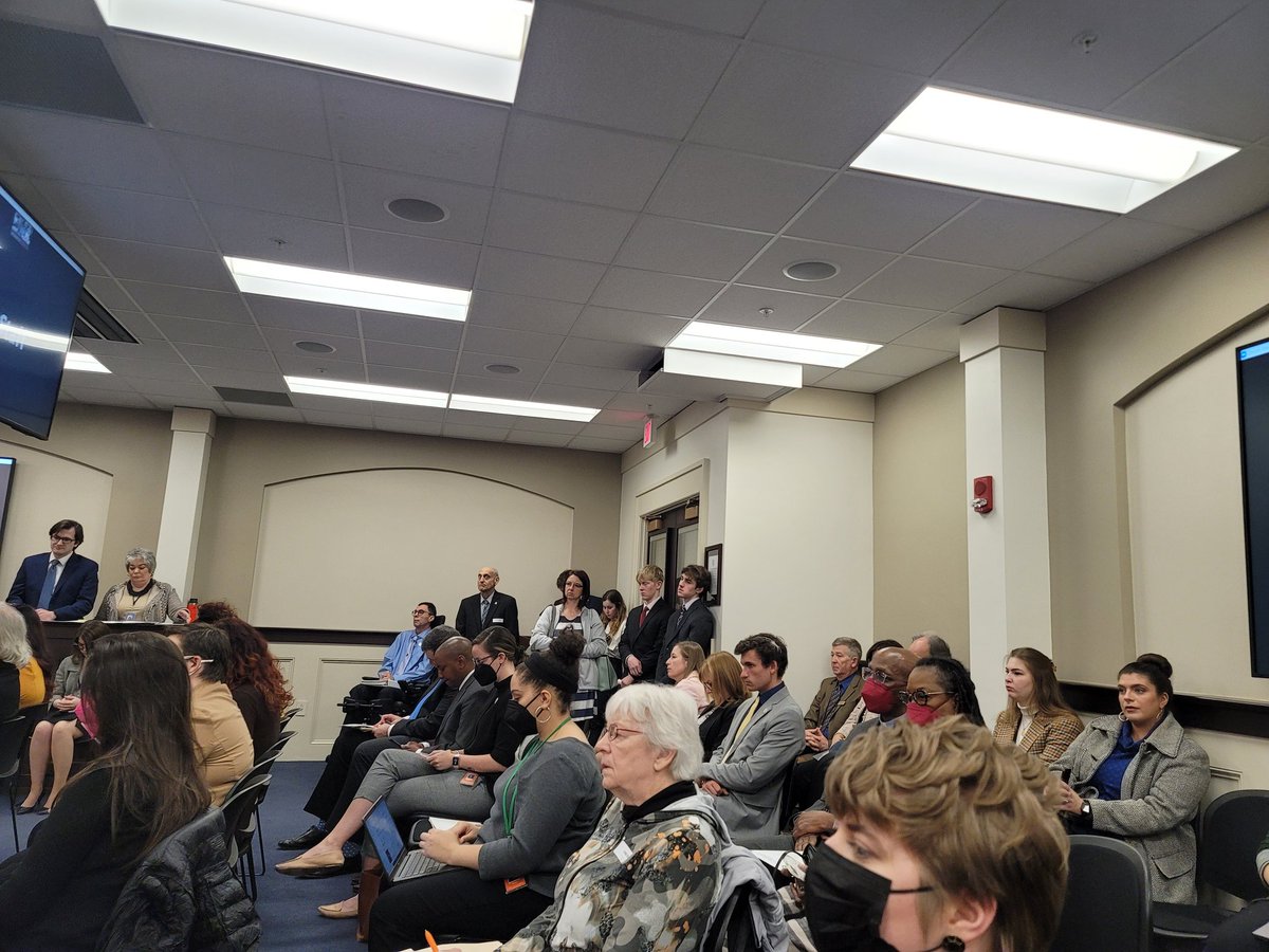 Seasoned4u's tweet photo. #SB313 is a bad bill & worse than #HB313. Thanks for those that made calls, sent emails and messages to their representatives.
Just want to recognize our #TheBailProject community partners are helping us a great deal in this fight! It matters to push on all ends. #endcashbail https://t.co/QC6epSYkvL