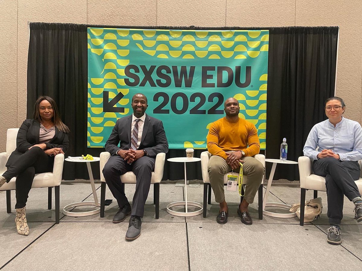 That’s a wrap on @sxswedu 2022 🎉Our Co-Founder & Executive Director @reuben_ogbonna sat on a panel with other professionals to share how educators/schools can empower students from historically excluded and underrepresented background pursue STEM and computer science careers!