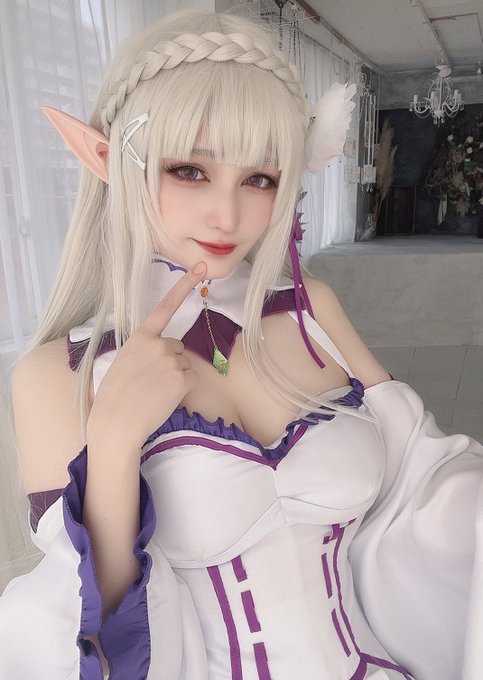 Twitterのコスプレ画像10