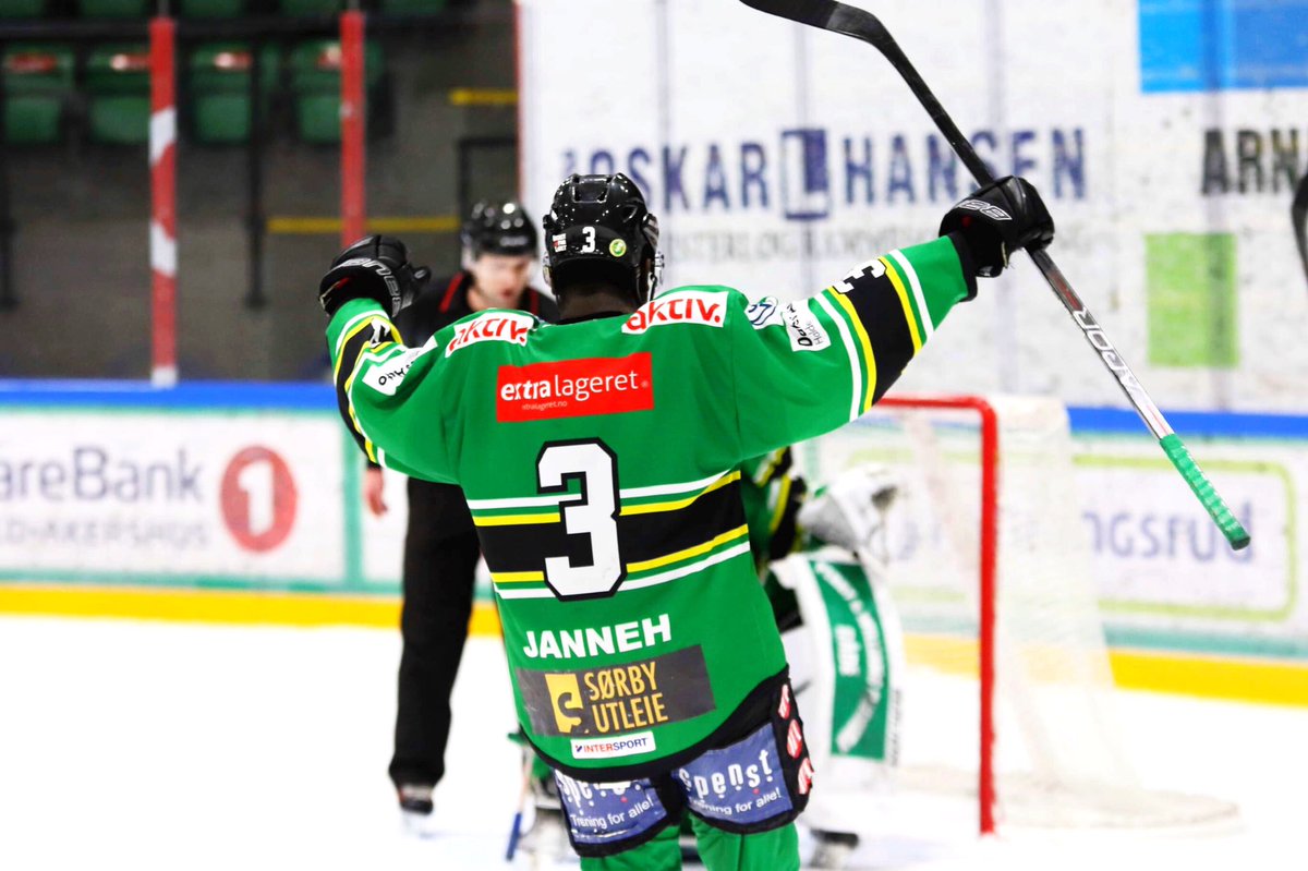 JannehPabi's tweet photo. KVALSERIE TILL FJORDKRAFTLIGAN 
💛🖤💚 #fjordkraftligan #twittpuck https://t.co/BqNqU1mfvn