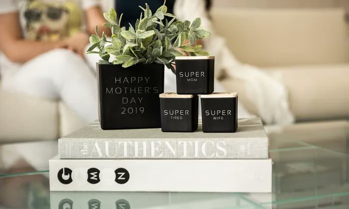 FriedonBusiness's tweet photo. #TBT: @TajaCollection Candles with Annabelle Degrazio
https://t.co/62HImJpVcV https://t.co/1oAqtuvM6D