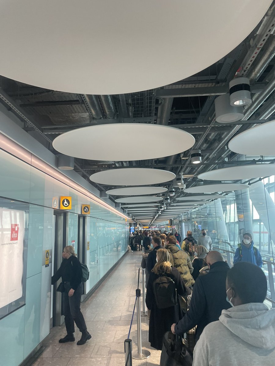 AchillesBen's tweet photo. @HeathrowAirport Why don’t you sort out your queues at arrivals? This has been weeks now. Complete ineptitude or you simply don’t care? https://t.co/V1LP2y6w5Y