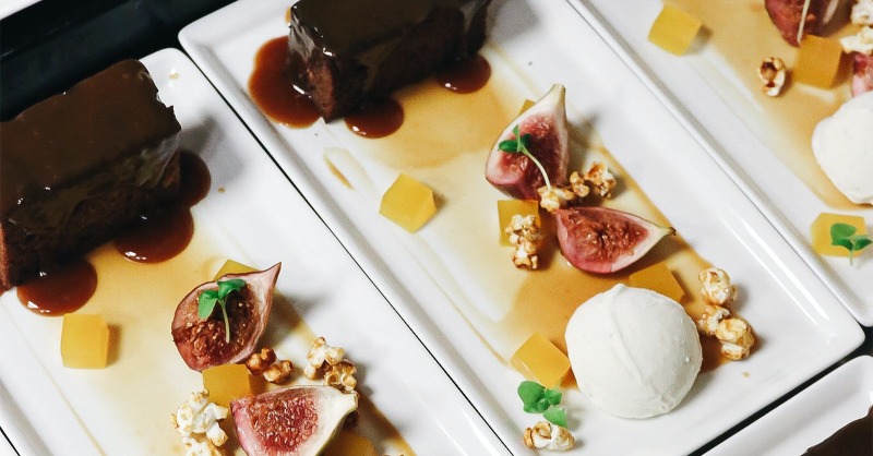 Caterertweets's tweet image. With just two weeks to go until England’s #calorielabelling legislation kicks in, is your food business ready? Make sure all those boxes are ticked: book a free consultation with the experts at @nutritics today. 

#foodindustry #ad

calorie-labelling.com/free-business-…