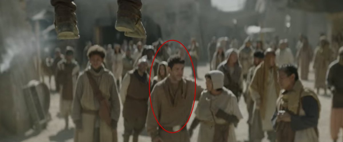 Congratulations to Christopher Louie Szabo (Handsome Johnny Roselli in Season 2 of Rex)! Here he is in the trailer of the new Obi Wan Kenobi trailer. We can't wait to see you... and the show too, I guess.