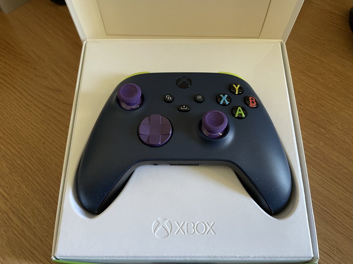 ShapeThrower's tweet image. It’s arrived 😁 #xboxdesignlabs #XboxSeriesX