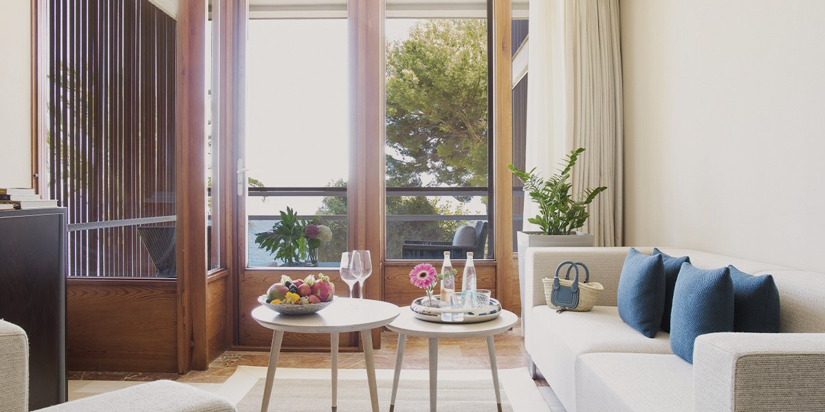 A purely #Mediterranean environment in which you will discover the true meaning of #luxury and #nature. Counting down the days to enjoy our corner again? 
ow.ly/j9t950IfQIO

#ALifeWellLived