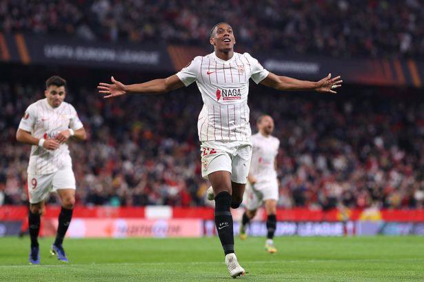MetaBetMask's tweet photo. 𝐏𝐑𝐄𝐃𝐈𝐂𝐓! 𝐖𝐈𝐍 𝐆𝐎𝐀𝐋 ⚽️𝐓𝐎𝐊𝐄𝐍! $20 Airdrop
Featured Match! Free Bet!
UEFA Europa League‼️
🇪🇸 Sevilla v West Ham United🏴󠁧󠁢󠁥󠁮󠁧󠁿
Thursday 10 Mar ⏰ 17:45 GMT
Predict score, tag post + BSC wallet
1 Lucky Winner 👉1 x GOAL ⚽️ token 
$Tiger $BoNe #goal #goaltoken #bet $goal https://t.co/R7lVFV5b1H