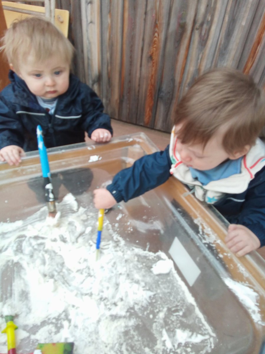 AshbridgeMaxy's tweet photo. The babies use their fine motor skills creating their very own marks on the chalkboard and in messy play. They show good control and enjoy making different marks and effects. #outdoorweek #activelearning #markmaking #creatingourownmarks #physicaldevelopment #bluebells https://t.co/8JPEMApYfc