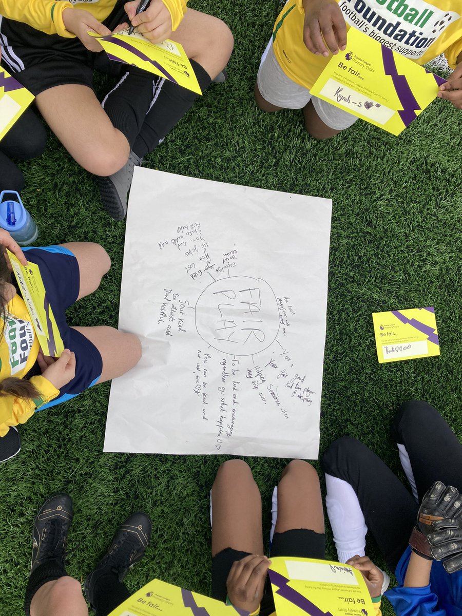 AFCCommunity's tweet photo. Alongside the tournament, our CDP coaches are delivering pitch side workshops on the theme of ‘Be Fair’ 🤝

#PLPrimarystars @PLCommunities https://t.co/toOzxuTu38
