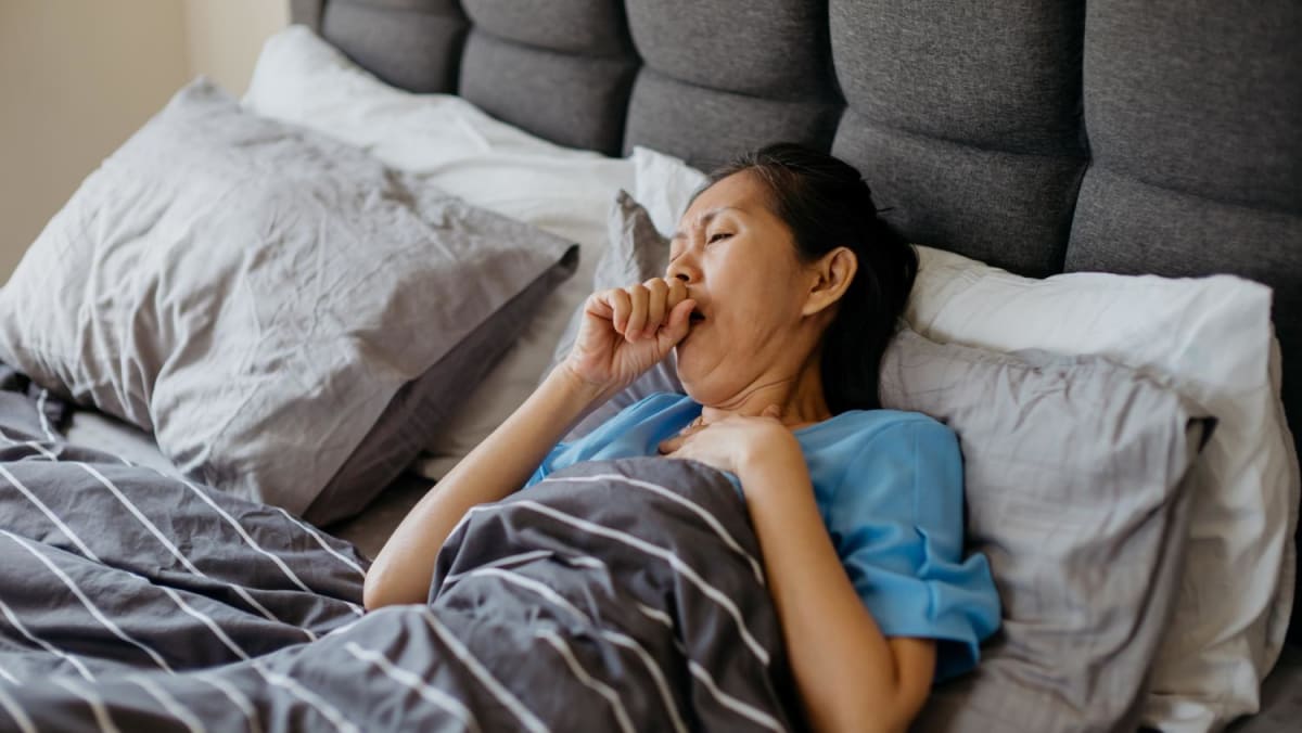 ChannelNewsAsia's tweet image. FAQ: If Omicron causes milder illness than Delta, why do I feel so terrible? channelnewsasia.com/singapore/faq-…