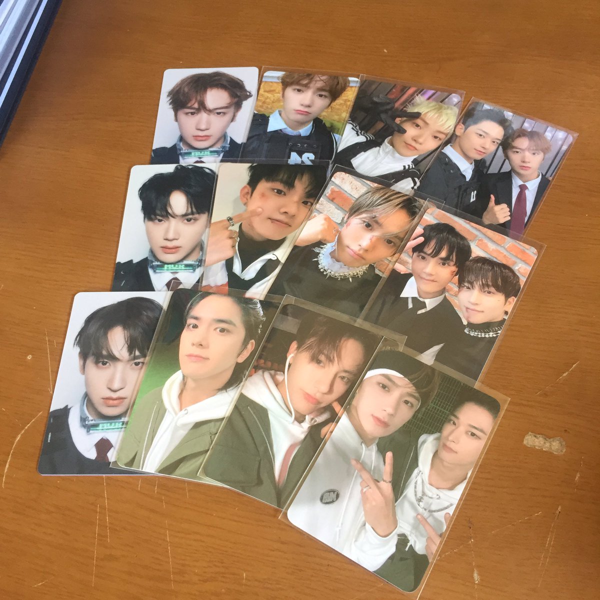 mqhaul's tweet photo. hi my mvr albums arrived na ~ 🛒thank u for hosting this g.o !! next time ulit hehe 

@juyeomicart #salamatjuyo https://t.co/YdXha9mQsF