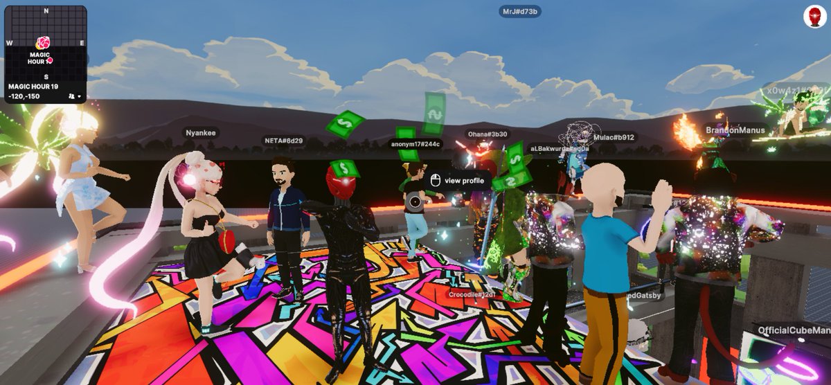 Fr1skyBumbleBee's tweet photo. Last night was pretty damn awesome! Meet some amazing people, with good vibes and energy!!

#Decentraland #Metaverse #Cyberninjacollection #MagicHour19 https://t.co/cvxgD68o8G