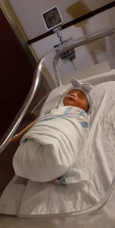 Misbluediamond's tweet photo. My baby girl name Giselle came into world on March 3/3/22 she is so adorable #babygirl #newmom https://t.co/mtgLdwvp1I