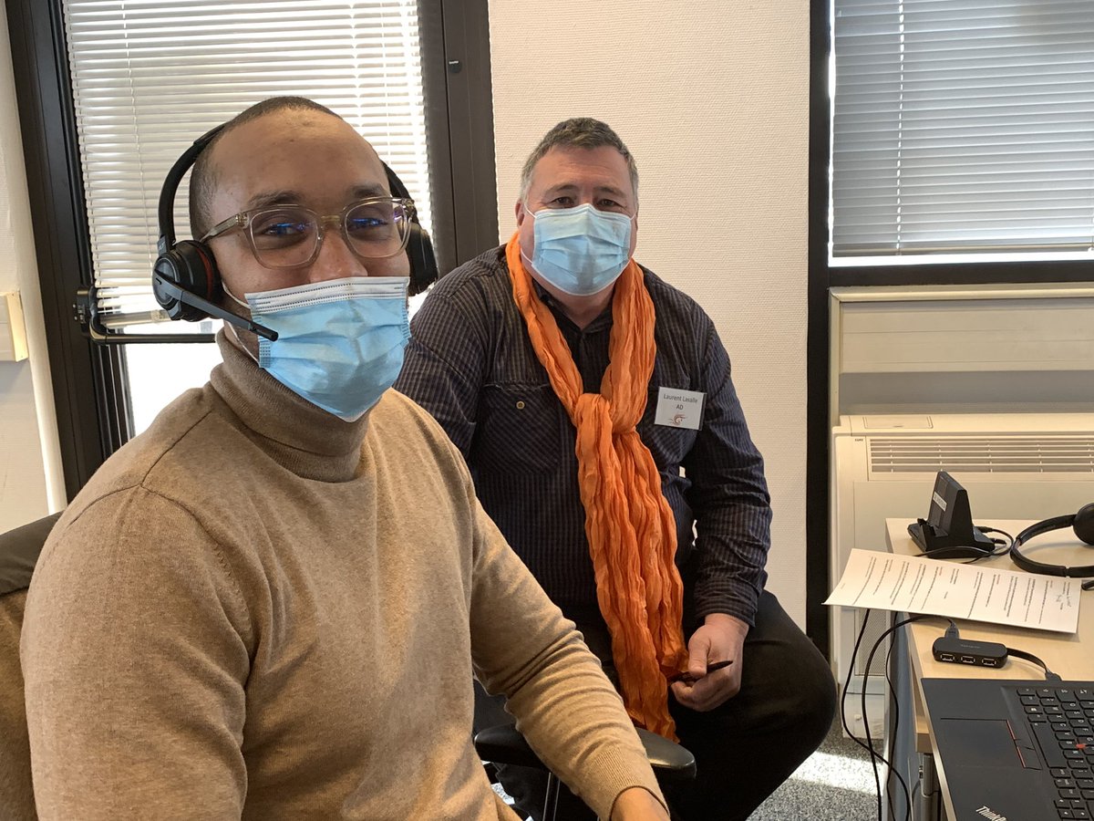 CyrilleHenniaux's tweet image. Ravi de partager cette journée dédiée à l’ #ExperienceClient avec les équipes du Service Client #Rouen 

Fier de faire découvrir la richesse de nos métiers #Orange_GrandOuest

#PourNosClients