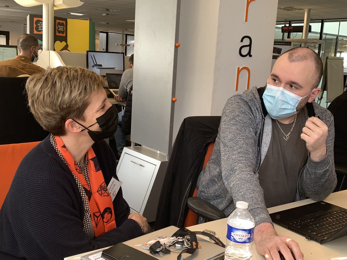 Ravi de partager cette journée dédiée à l’ #ExperienceClient avec les équipes du Service Client #Rouen 

Fier de faire découvrir la richesse de nos métiers #Orange_GrandOuest

#PourNosClients