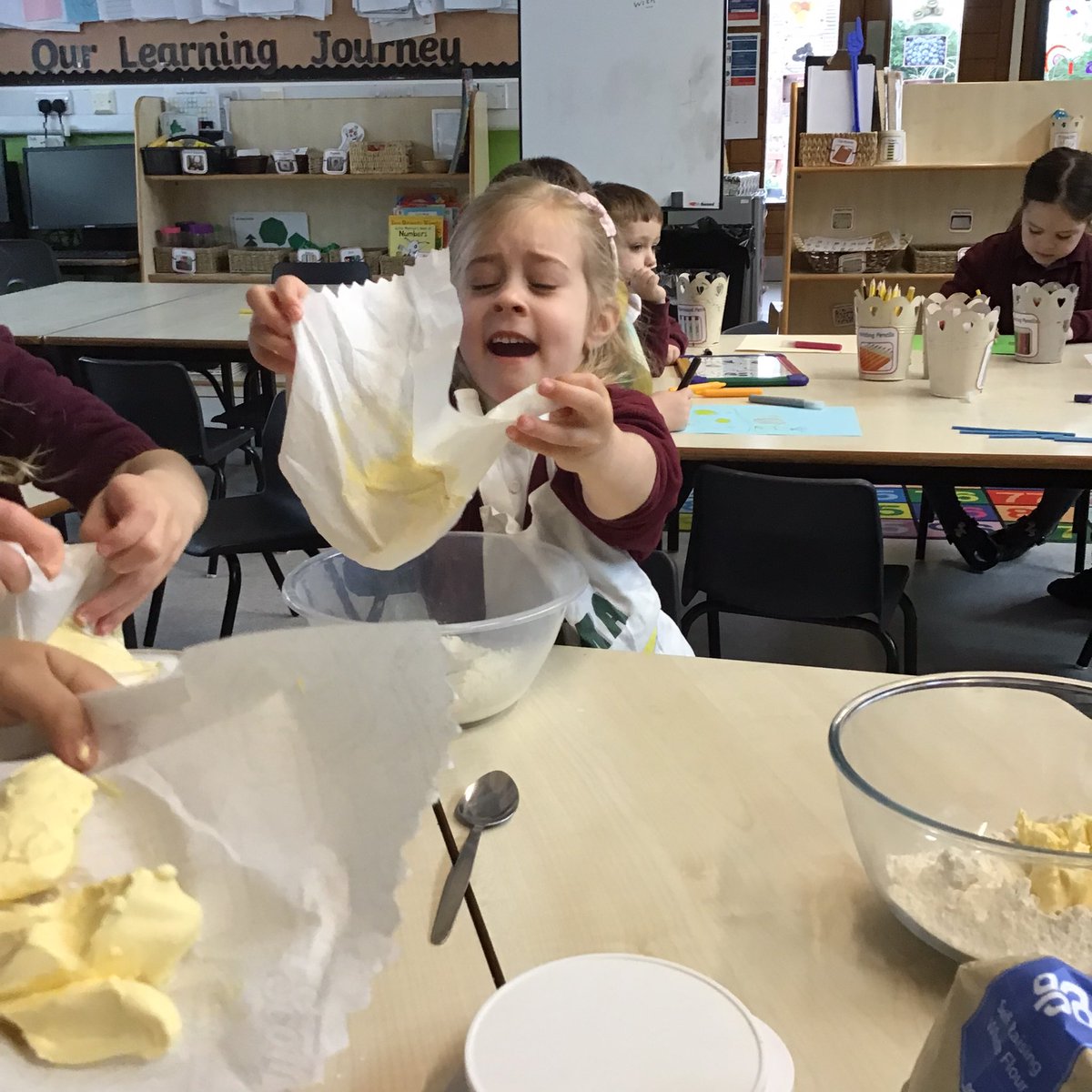 class1DPS's tweet image. So much learning in this baking session. #EYFSRocks #DPS_foodtechnology @DartonPrimary