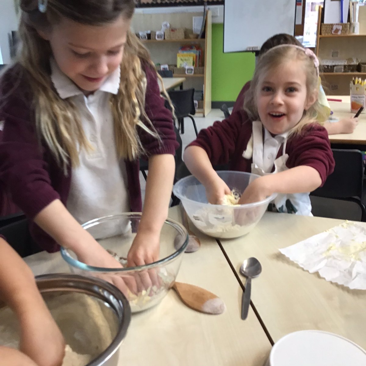 class1DPS's tweet image. So much learning in this baking session. #EYFSRocks #DPS_foodtechnology @DartonPrimary