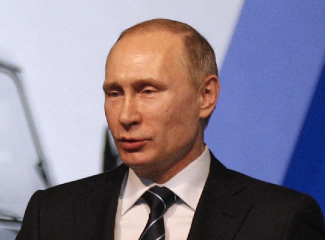 NoticiasCaracol's tweet photo. #Atención | Putin está dispuesto a reunirse con el presidente de Ucrania si el encuentro aporta un "valor añadido" para llegar a una solución y para "fijar acuerdos concretos".

Minuto a minuto >>> https://t.co/ewfygUk7Lu https://t.co/e6PSjHHaS6