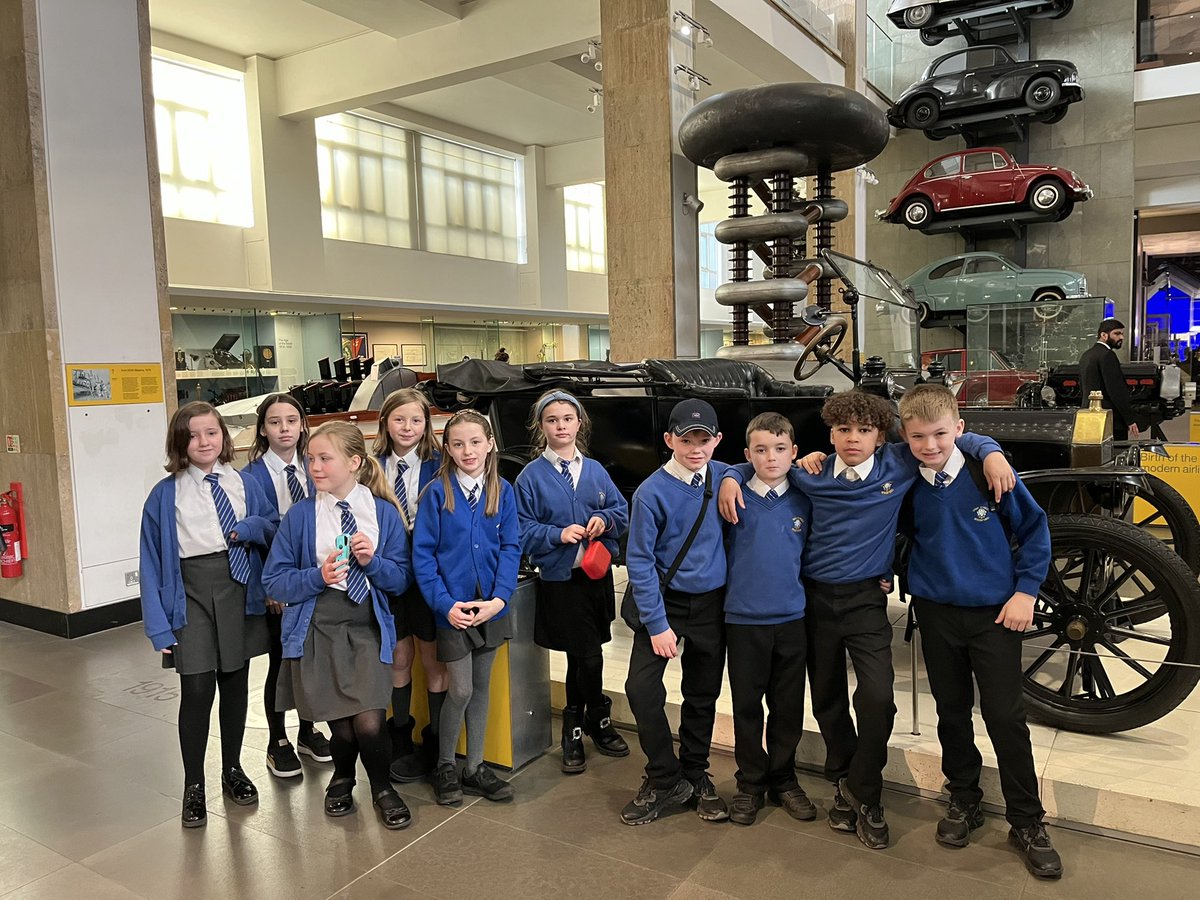 Winsford High St PS tweet media