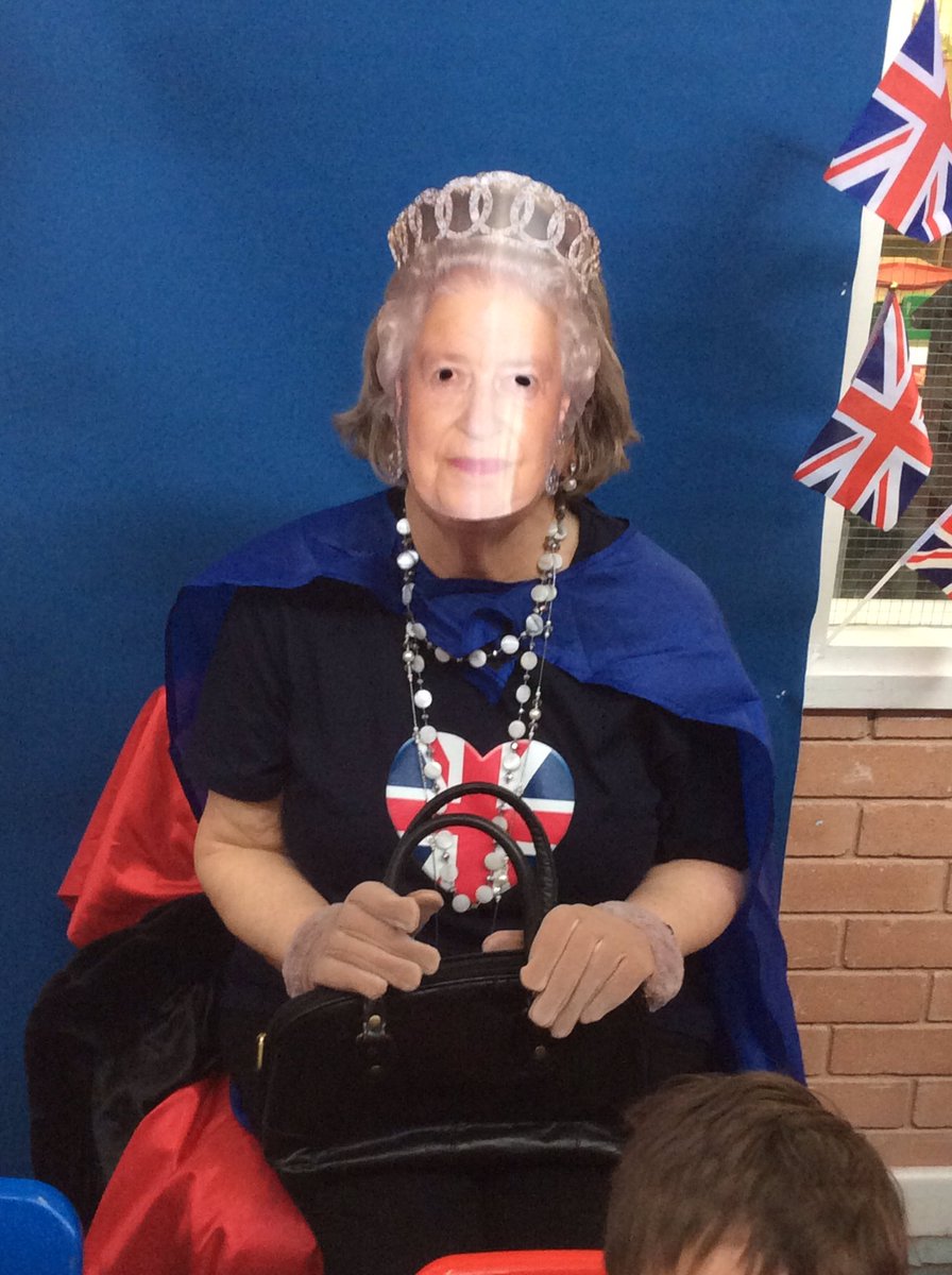 Year2bsprimary's tweet photo. For our Geography WOW day we had a very special visitor #geography #wowday https://t.co/S84tyEXG7C