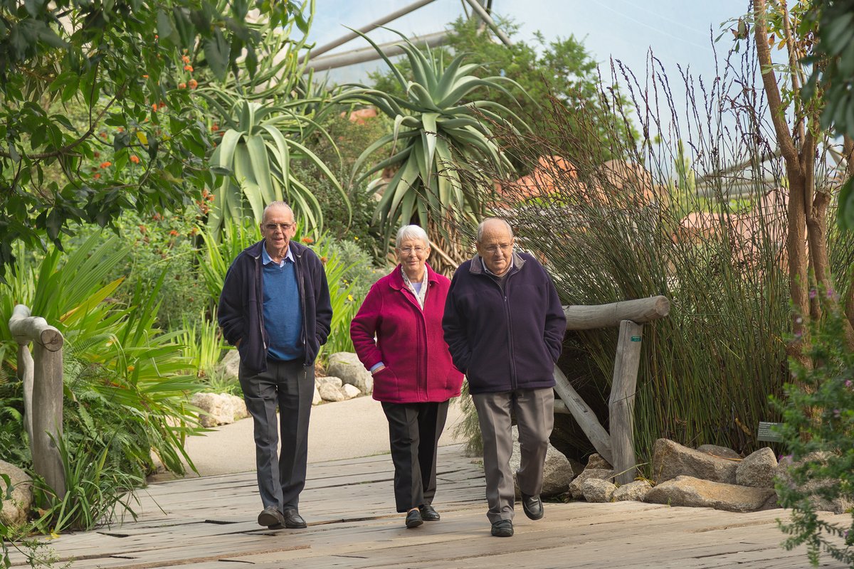 EdenProject's tweet photo. Did you know GPs can prescribe a weekly ‘dose’ of social activity for your physical &amp; mental wellbeing? 🌿❤️

We provide activities &amp; opportunities for people to connect with each other and with nature. Find out more here 👉 https://t.co/kVVn6c5GXL

#SocialPrescribingDay https://t.co/dOG9xl1lwg