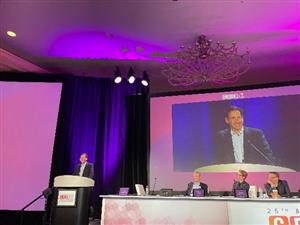 CRT_meeting's tweet photo. Among experienced #TAVR operators, contemporary #transcaval access resulted in a lower risk of stroke and similar bleeding complications in comparison with #transaxillary access.
@ACCinTouch #CRTonline #CRT2022
https://t.co/16uOVBhTwW https://t.co/FWmFbipJTU