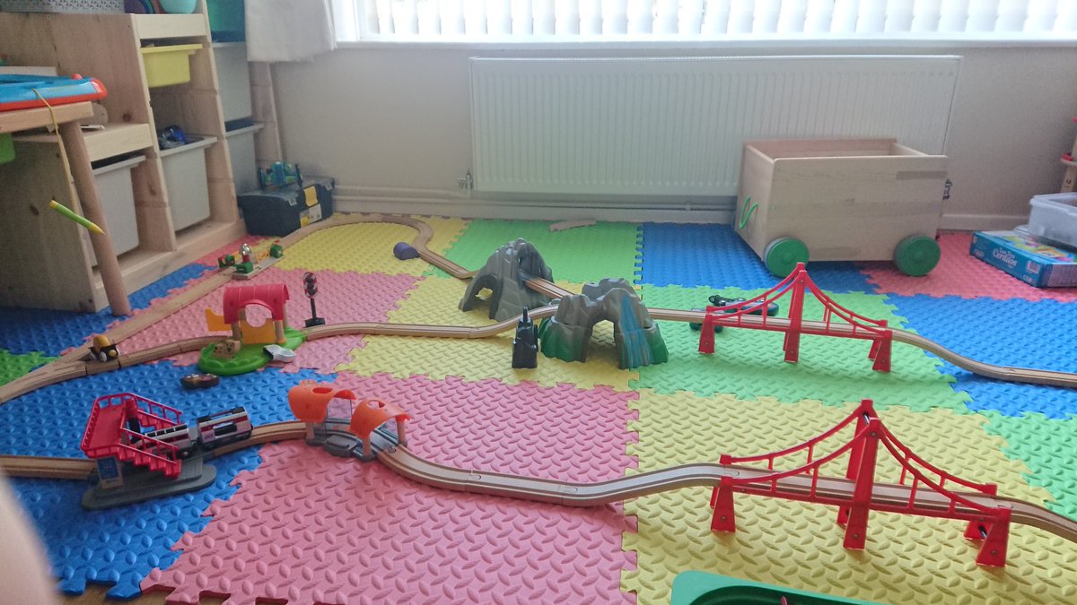 C_A_White's tweet photo. This glorious Thursday morning has been all about muffin #baking train track #making and neighbourhood #exploring #parenthood #parttimeworking #cutie #mylittlestar https://t.co/RAJSJ27jlf
