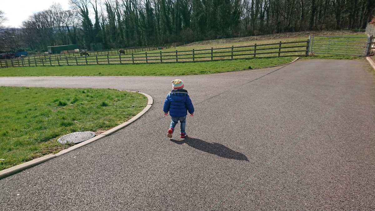 C_A_White's tweet photo. This glorious Thursday morning has been all about muffin #baking train track #making and neighbourhood #exploring #parenthood #parttimeworking #cutie #mylittlestar https://t.co/RAJSJ27jlf