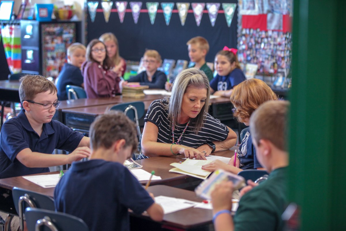 CloseTheGapKY's tweet photo. Close the Gap KY is a 12-month experience for district leaders to gain support through a cohort learning model &amp; framework. The end product? A process for student learning! https://t.co/AbvlzJWTJ2 is not your typical sit-and-get event. 
Boots on the ground, district-to-district! https://t.co/VKvXFYdUsx