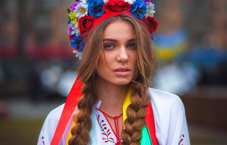 GreenCabbageCo's tweet photo. Support Ukrainian artists 🇺🇦

We believe: #love and #art will save the world

Order Ukranian artists 👉https://t.co/M7lAcYi9C4 
and share with friends!

Made with ❤️ in #Ukraine

#supportukraine #peace #nowar #art #freelance #fiverr #helpukraine #support #love #peacenotwar https://t.co/DdJwjiDX8c