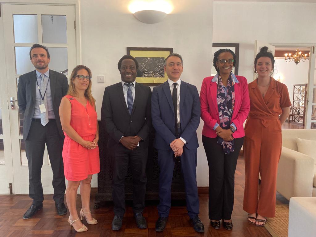 FCS_TRUST's tweet photo. Ambassador Nabil Hajlaoui of @FranceTanzania 🇫🇷,  Cecile Frobert &amp; Juliette Gallou from @FranceTanzania met with @FCSTZ Executive Director @KiwangaFrancis &amp; @FCS_TRUST CEO @marthaolotu  
#FCSTRUST https://t.co/s961lY6Kv7