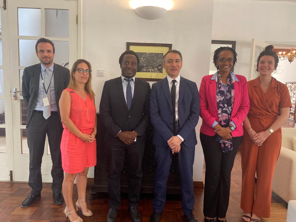 FCS_TRUST's tweet photo. Ambassador Nabil Hajlaoui of @FranceTanzania 🇫🇷,  Cecile Frobert &amp; Juliette Gallou from @FranceTanzania met with @FCSTZ Executive Director @KiwangaFrancis &amp; @FCS_TRUST CEO @marthaolotu  
#FCSTRUST https://t.co/s961lY6Kv7