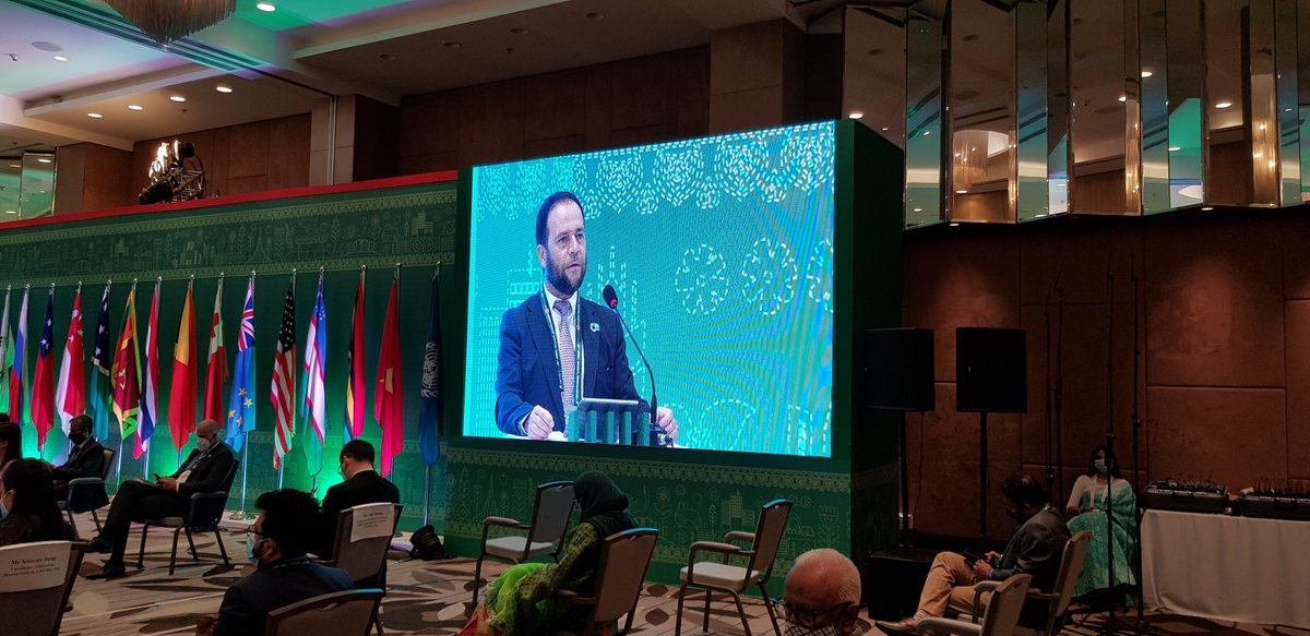 UN_CFS's tweet photo. .@UN_CFS Chair @GabrielFerrero1 delivered a statement @FAO #APRC36, highlighting the work of CFS on priority issues for Asia and the Pacific through the CFS #VGFSN & Policy Recs on #Agroecology & other Innovations
Read his remarks ➡️ https://t.co/xJ8DFKKfm1 https://t.co/Sjya0bTKFe