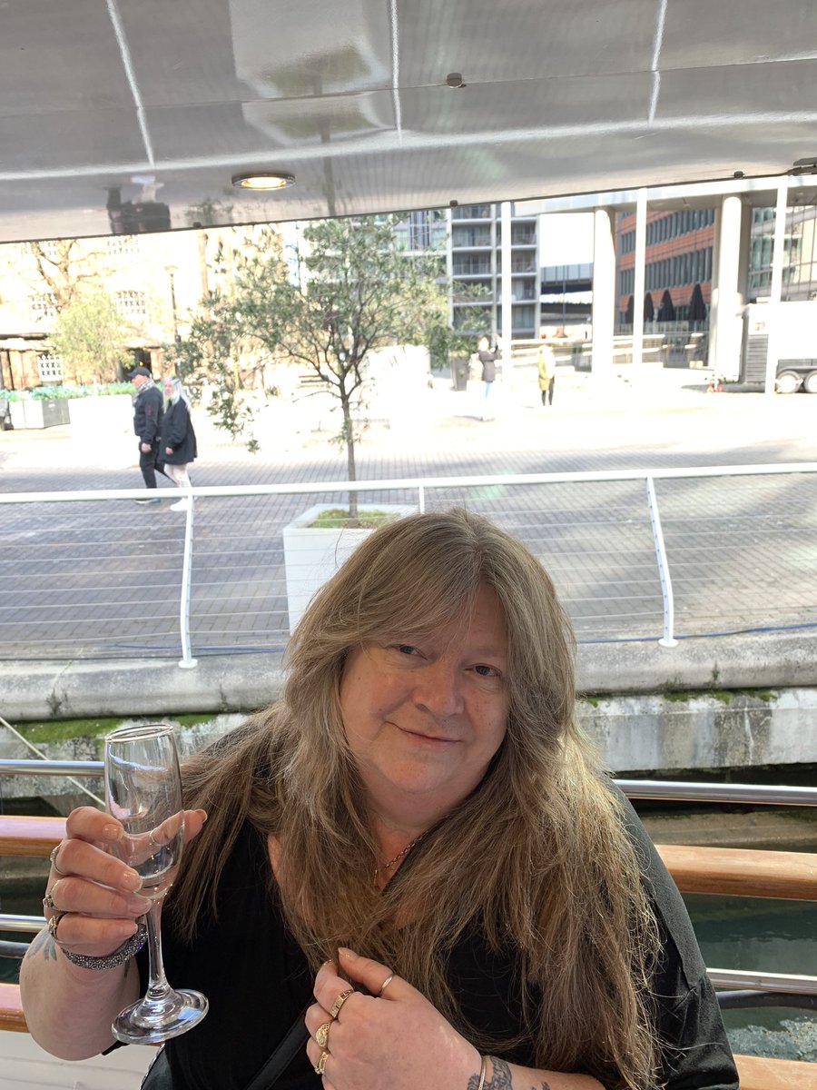sadelta99's tweet photo. Posh lunch on the #absolutepleasure yacht at Canary Wharf courtesy of @SUBWAY #subwayyacht https://t.co/9yjRLkIbQN