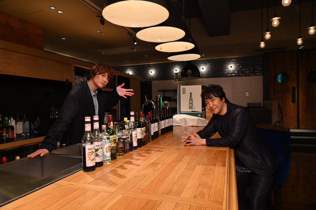 urai_radio's tweet photo. 「#浦井健治 のDressing Room」

今夜も、21時20分から！
ゲストには #笑う男 で共演する #石川禅 さんが登場！

今週は、お互いのスゴいと思うところを発表する恒例の褒め合い企画です♪

➡️radikoはコチラ
https://t.co/wRin0hGPVQ

#浦井のラジオ https://t.co/ajEAvQeRUy