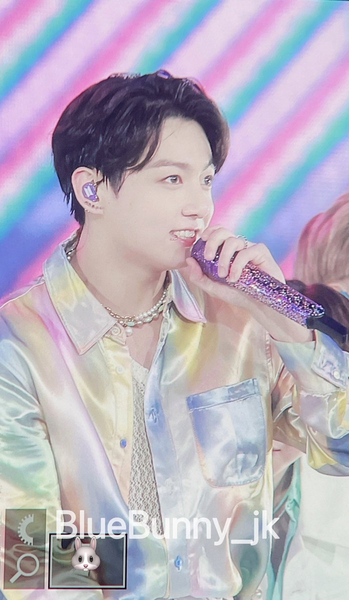BlueBunny0901's tweet photo. 220310 PTD on Stage Seoul preview
#jungkook #JUNGKOOK #JK #BTS           
#전정국 #정국 #방탄소년단 #ジョングク
@BTS_twt https://t.co/MTBnaEmLHA