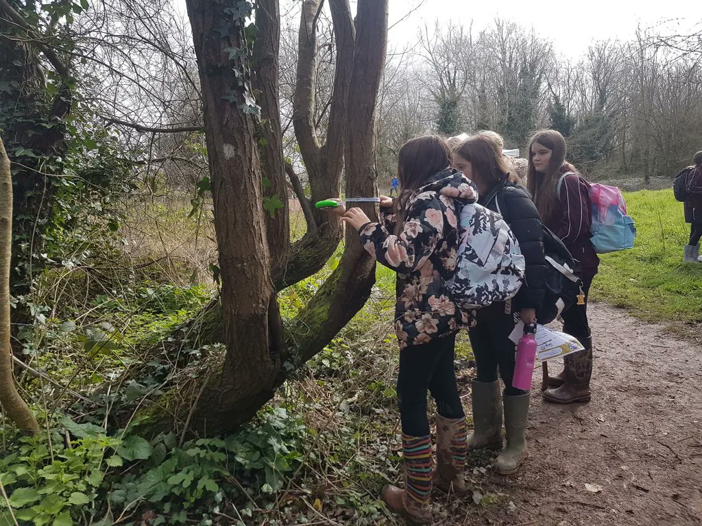 DevonWildlife's tweet photo. Wildlife Champions from 20 schools are getting stuck in with #OutdoorLearning at Mincinglake Valley Park in #Exeter. Tree planting, bug hunting, 'measuring' the ocean and making seed balls!

#ThanksToYou players of @PostcodeLottery https://t.co/2RjupPGuGn