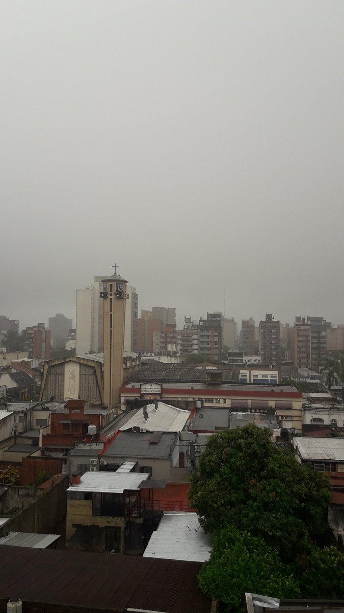 MonicaVivianaO2's tweet photo. @lanacionmas Bs días! Soy Viviana! Tormenta en Tucumán! Feliz jueves para todos! https://t.co/1ETwzIWSYa