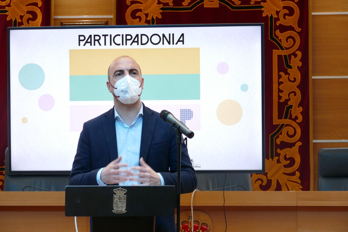 CantEliseo's tweet photo. Contamos en #MolinaDeSegura con un gran número de asociaciones, y la feria Participadonia es una gran oportunidad para darles visibilidad y poder así conocer su trabajo, así como ser un punto de encuentro para ellas.
Gracias a @DecideMolina e #Interbarrios por hacerla posible👏 https://t.co/5Xdx0SrzEg