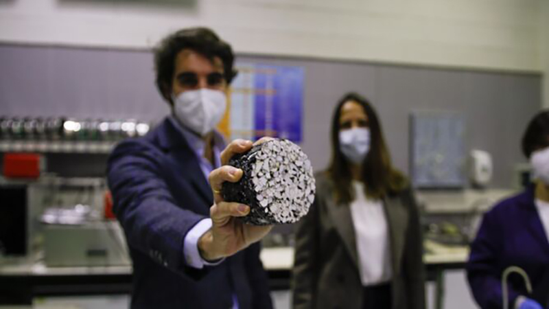 El laboratorio de la Universidad de Granada que cocina cómo será la 'A92 verde' ingeniatte.es/ingenieria/el-…