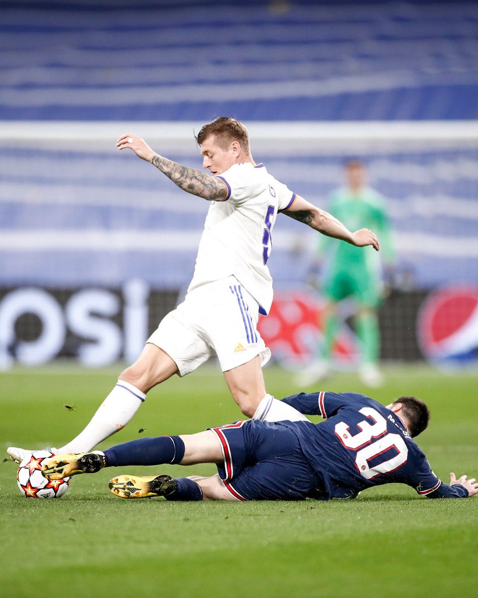 Toni Kroos tweet media