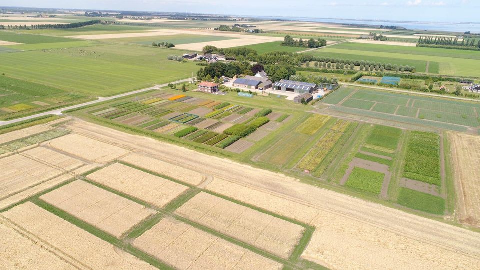 FarmHackNL's tweet photo. Getting closer!! Join us at the #CarbonHack, a targeted hackathon on-farm @proefboerderij, using machine data as input for a fair and farmer centric system for carbon sequencing. 21st&22nd of March, powered by @ploutos_h2020 and @ZLTO https://t.co/XbVjWjw7sl https://t.co/ojXBxis2XR