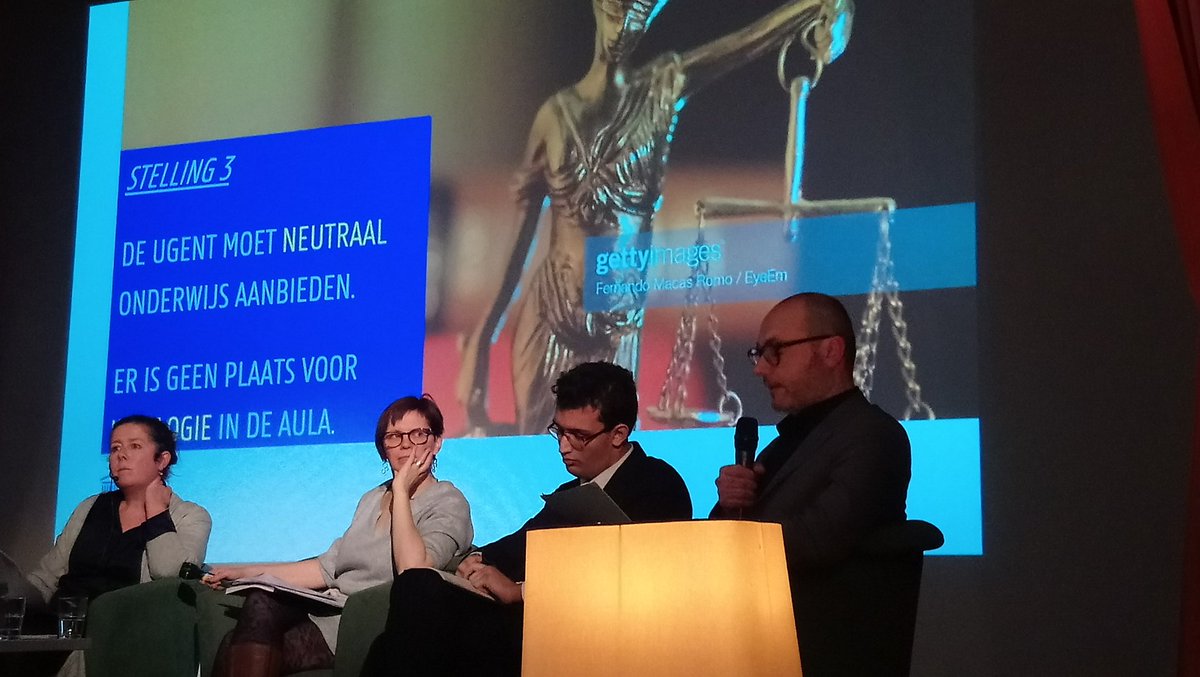 Geen full blown diversiteitsdag dit jaar máár wél een diversiteitswandeling! Gentse nieuwkomers en @UGent-ers, wees welkom 26 &amp; 30 maart! 🕶 inschrijven vóór 19 maart! <a href="/RechtCrimUGent/">UGent Recht & Criminologie</a> <a href="/durfdiversdenk1/">durfdiversdenken</a> 
Brugse Poort: webappsx.ugent.be/eventManager/e…
Sint-Amandsberg:
webappsx.ugent.be/eventManager/e…