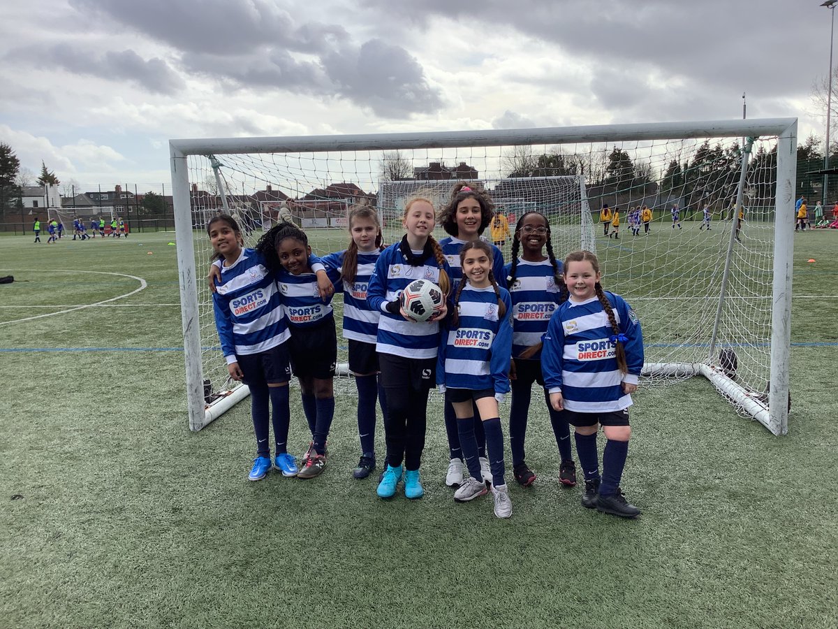 oli_primary's tweet photo. Our girls' football team loved their competition with the LFC Foundation! We played matches, enjoyed football games and even met the Mighty Red! @csergeant3 @LFCFoundation #OLIPE https://t.co/1AL2TyN7De