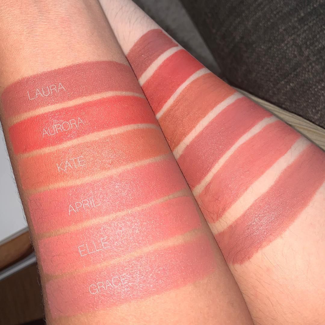 annafarhaana's tweet photo. ANASISM cosmetics Cream Lipstick RM29.90
Grace ❌
Kate ❌
#anasism #anasismcosmetics #anaskongsirezeki #lipstick #FREERT #makeup https://t.co/WHJGFmeFtm