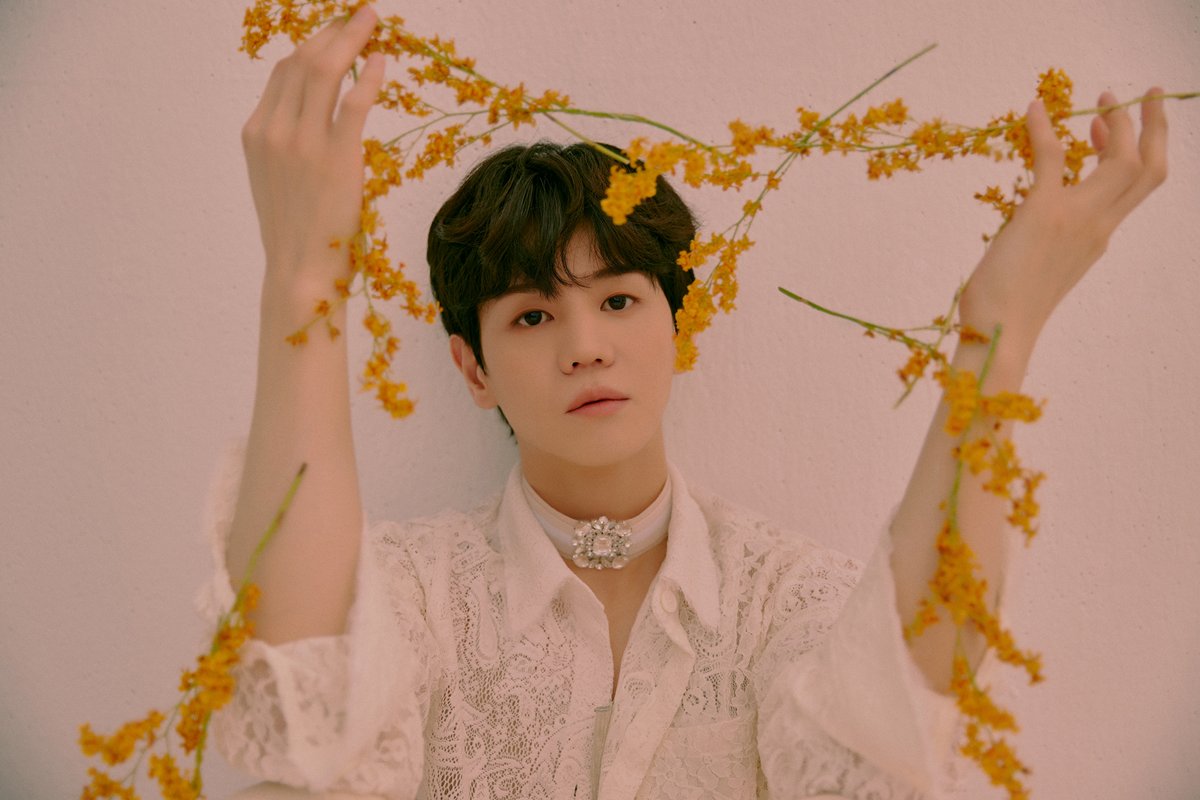 Highlight_AUent's tweet photo. HIGHLIGHT THE 1st FULL ALBUM [DAYDREAM] CONCEPT PHOTO 3. AFTER THE DREAM Ver.
2022. 03. 21. 18:00

✔ https://t.co/kGAC99Rg0k

#하이라이트 #HIGHLIGHT #윤두준 #YOONDUJUN #양요섭 #YANGYOSEOP #이기광 #LEEGIKWANG #손동운 #SONDONGWOON #데이드림 #DAYDREAM https://t.co/KFToNxyBeU