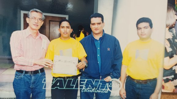 robertparga's tweet photo. Nadie es tan tonto como otros creen que es, ni tan vivo como aparenta ser. Respetemos a todos por igual.
#FelizJueves #Ucistas #TBThursday https://t.co/KNxVDwlqhc